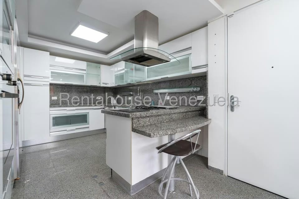 Apartamento (Multiples Niveles) en Venta en Macaracuay, Distrito Metropolitano - 11