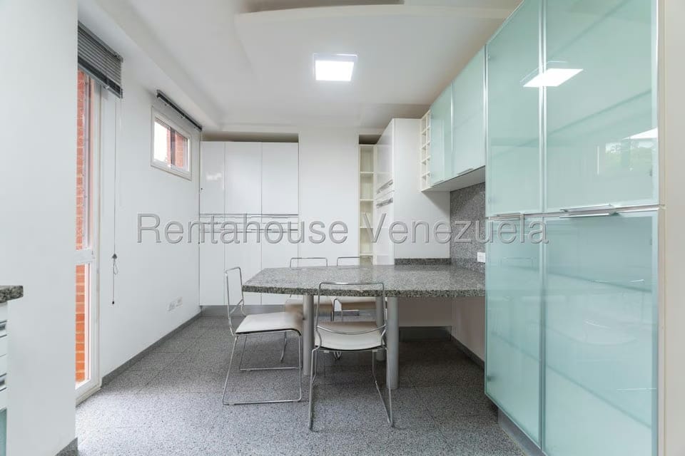 Apartamento (Multiples Niveles) en Venta en Macaracuay, Distrito Metropolitano - 14