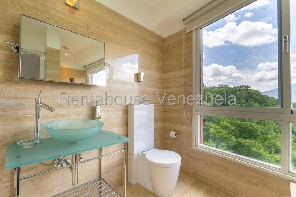 Apartamento (Multiples Niveles) en Venta en Macaracuay, Distrito Metropolitano - 16