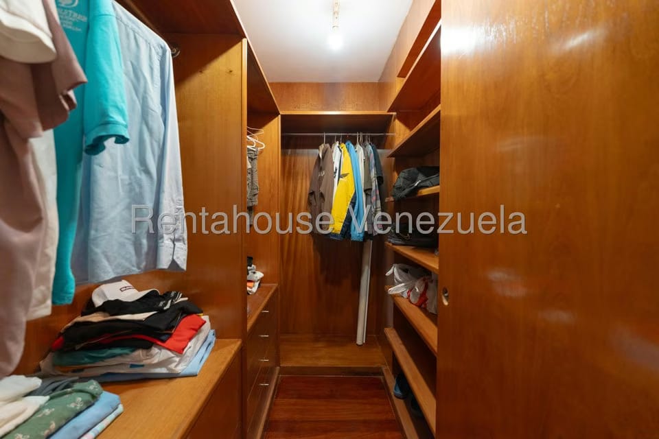 Apartamento (Multiples Niveles) en Venta en Macaracuay, Distrito Metropolitano - 20