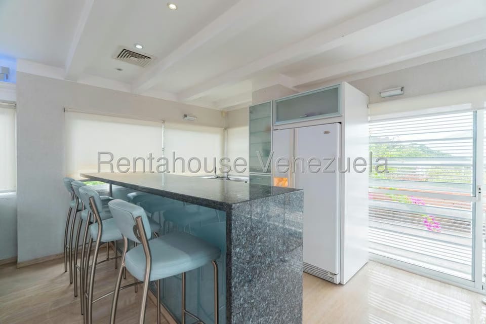 Apartamento (Multiples Niveles) en Venta en Macaracuay, Distrito Metropolitano - 37