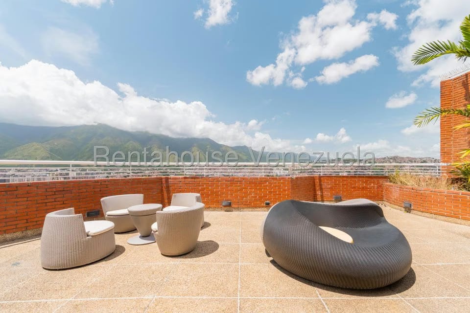 Apartamento (Multiples Niveles) en Venta en Macaracuay, Distrito Metropolitano - 39
