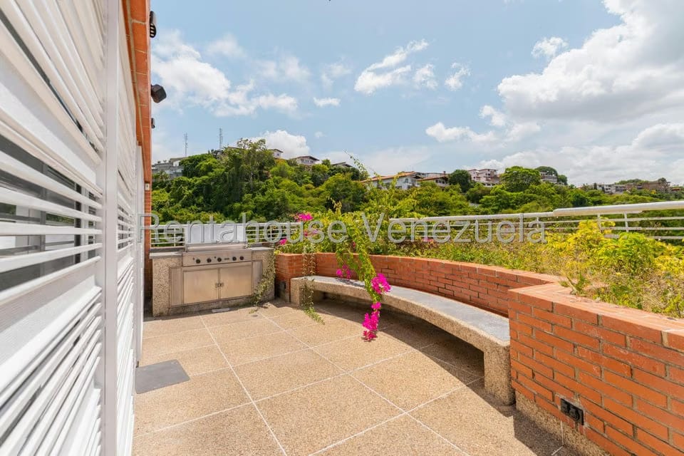 Apartamento (Multiples Niveles) en Venta en Macaracuay, Distrito Metropolitano - 41