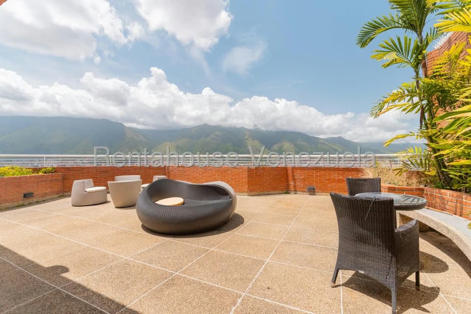 Apartamento (Multiples Niveles) en Venta en Macaracuay, Distrito Metropolitano - 42