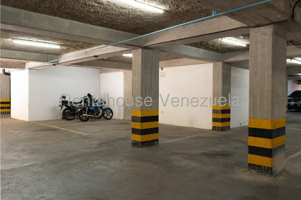Apartamento (Multiples Niveles) en Venta en Macaracuay, Distrito Metropolitano - 50
