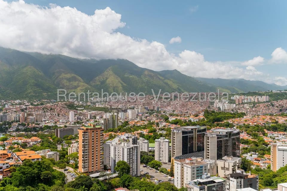 Apartamento (Multiples Niveles) en Venta en Macaracuay, Distrito Metropolitano - 52