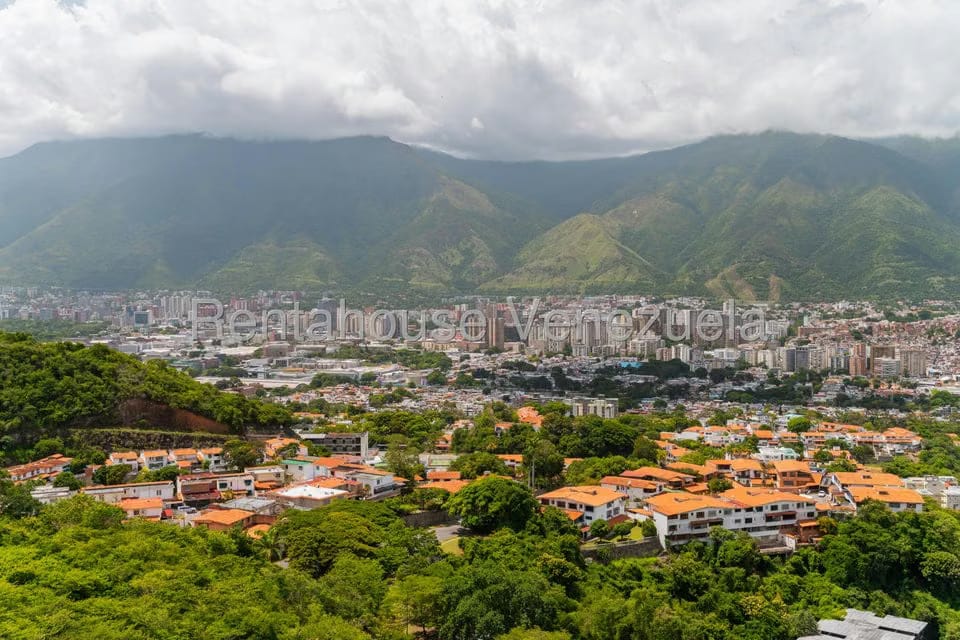 Apartamento (Multiples Niveles) en Venta en Macaracuay, Distrito Metropolitano - 53