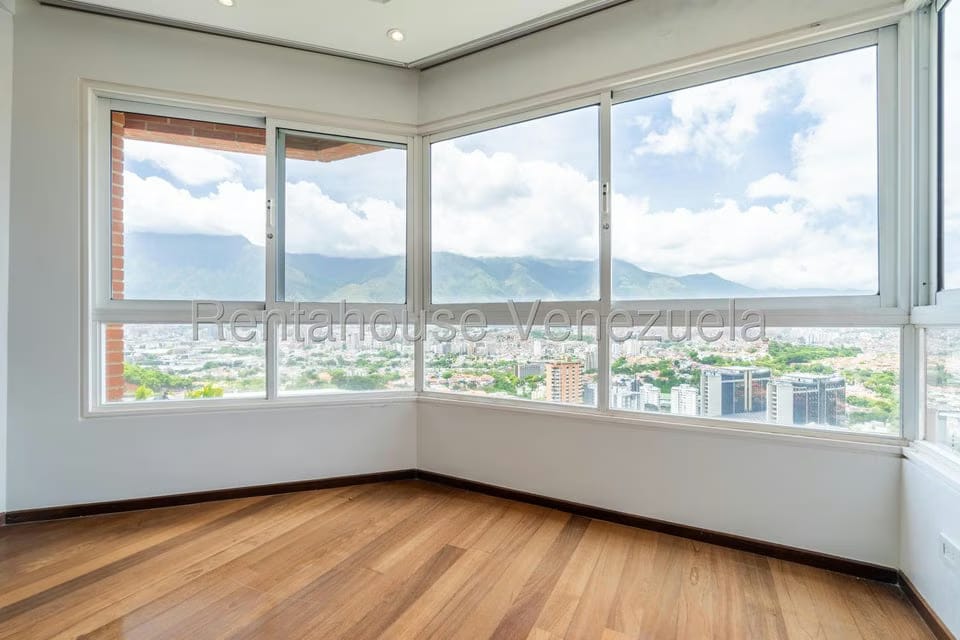 Apartamento (Multiples Niveles) en Venta en Macaracuay, Distrito Metropolitano - 74