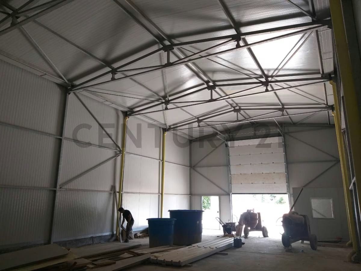 Galpón en Alquiler en La Unión - 3