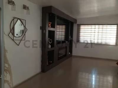 Casa en Venta Fundación Mendoza Maracay - 7