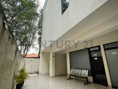 Edificio en venta, Sector La Parroquia - 4