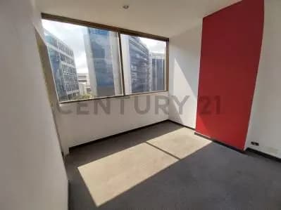 Oficina amoblada en Alquiler en El Rosal - 7