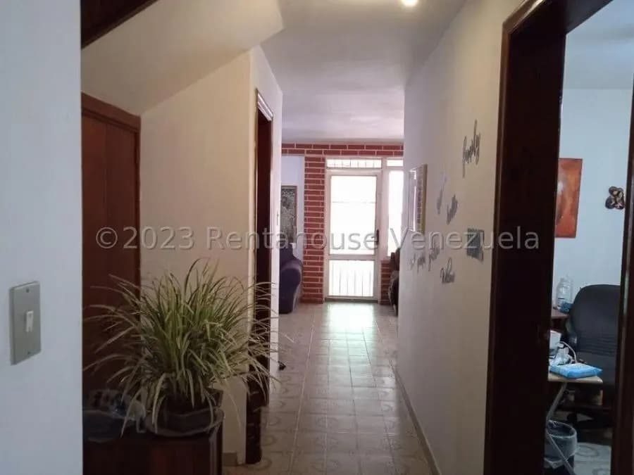 Casa en Venta en Las Clavellinas Trigal. Norte Valencia Carabobo Valencia - 12