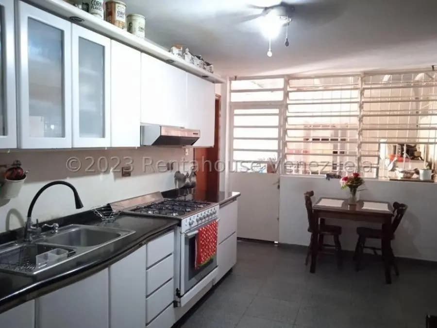 Casa en Venta en Las Clavellinas Trigal. Norte Valencia Carabobo Valencia - 23