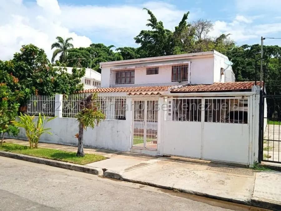 Casa en Venta en Las Clavellinas Trigal. Norte Valencia Carabobo Valencia - 27