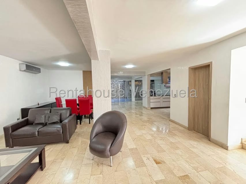 Casa (Multipes Niveles) en Venta en Ciudad Roca, Lara - 3