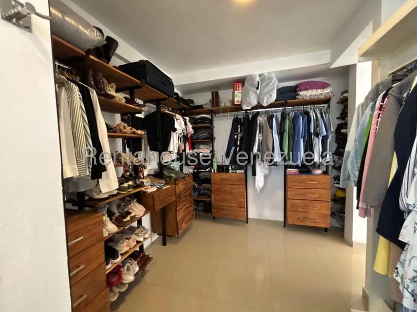 Casa (Multipes Niveles) en Venta en Ciudad Roca, Lara - 24