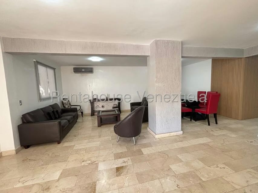 Casa (Multipes Niveles) en Venta en Ciudad Roca, Lara - 4