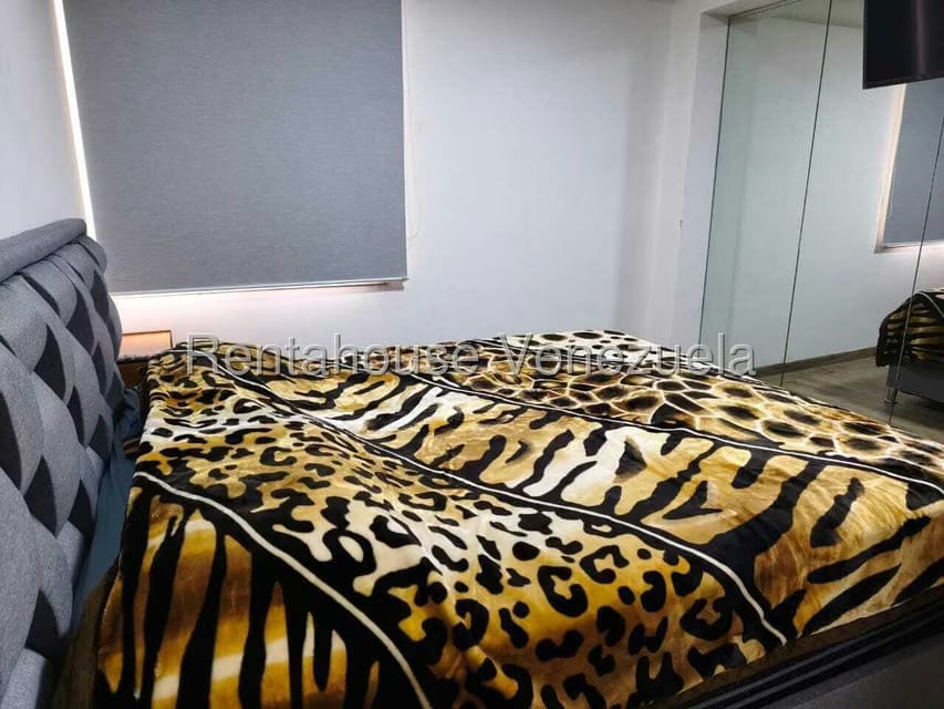 Apartamento (1 Nivel) en Alquiler en El Hatillo, Distrito Metropolitano - 25