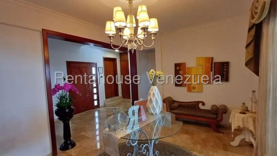 Casa en Venta en Prados del Este Caracas - 3