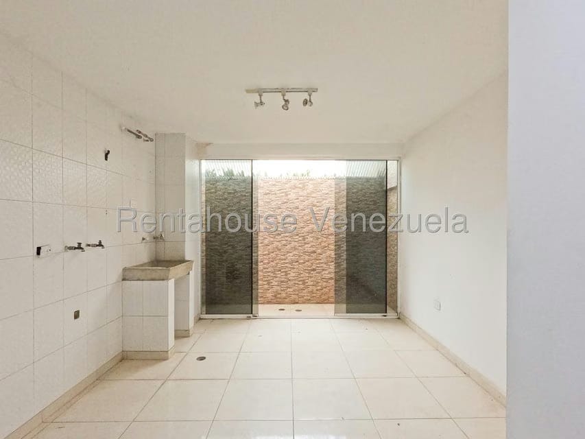 Casa (Duplex) en Venta en Agua Viva, Lara - 15
