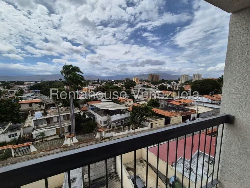 Apartamento (1 Nivel) en Venta en Zona Oeste, Lara - 10