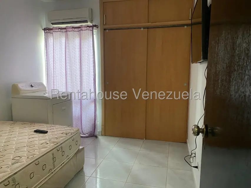 Apartamento (1 Nivel) en Venta en El Polvero, Carabobo - 15