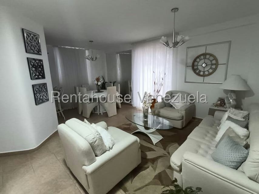 Apartamento (1 Nivel) en Venta en Zona Este, Lara - 4