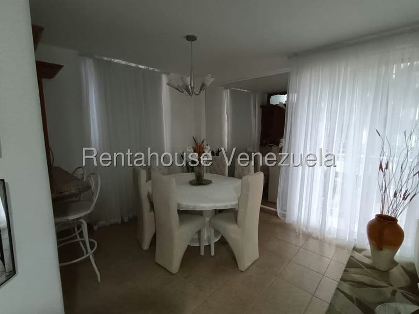 Apartamento (1 Nivel) en Venta en Zona Este, Lara - 5