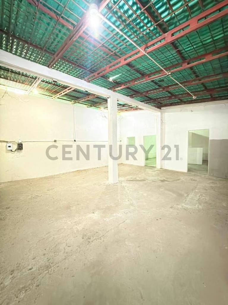 Galpón con Oficinas, a pocos metros de la Calle Freites, Barcelona - 8