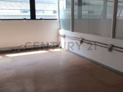 Alquiler Oficina Los Cortijos de Lourdes - 4