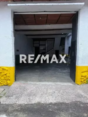 ALQUILER DE LOCAL 23 DE ENERO 140 METROS