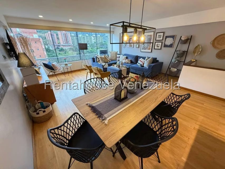 Apartamento (1 Nivel) en Venta en Las Esmeraldas, Distrito Metropolitano - 4