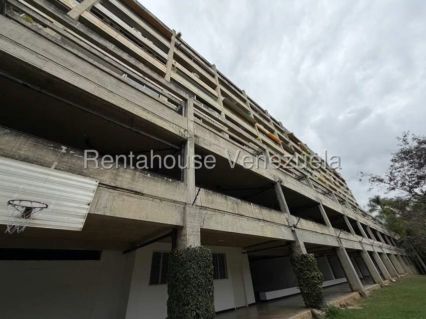 Apartamento (1 Nivel) en Venta en Las Esmeraldas, Distrito Metropolitano - 32