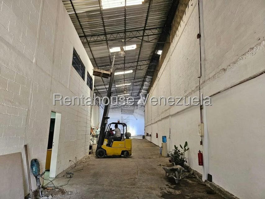 Comercial (Galpon - Deposito) en Alquiler en La Yaguara, Distrito Metropolitano - 20