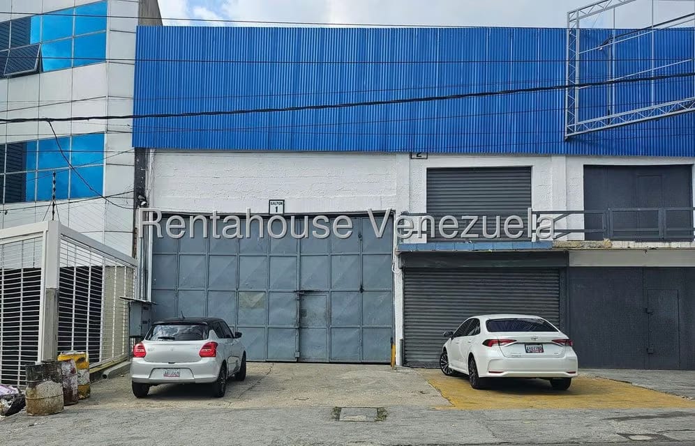Comercial (Galpon - Deposito) en Alquiler en La Yaguara, Distrito Metropolitano - 3