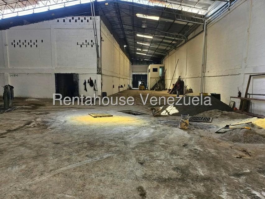 Comercial (Galpon - Deposito) en Alquiler en La Yaguara, Distrito Metropolitano - 22