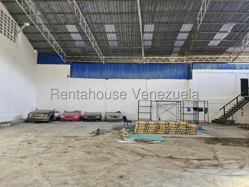 Comercial (Galpon - Deposito) en Alquiler en La Yaguara, Distrito Metropolitano - 24