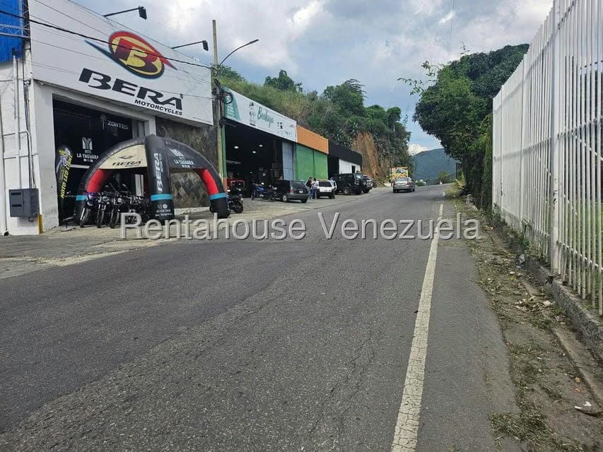 Comercial (Galpon - Deposito) en Alquiler en La Yaguara, Distrito Metropolitano - 4