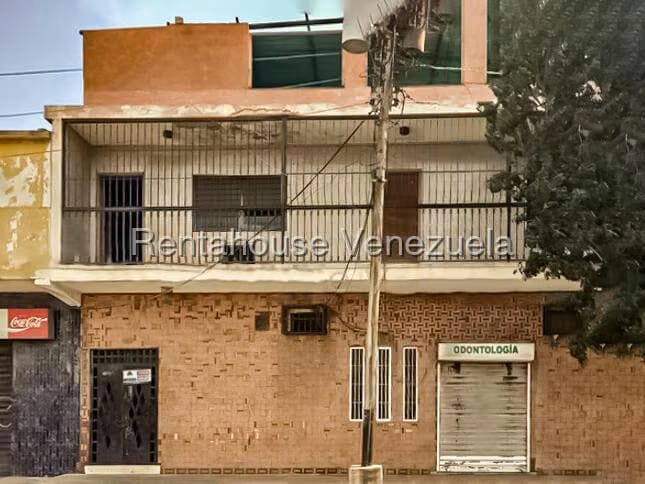 Comercial (Edificio) en Venta en Punto Fijo, Falcon