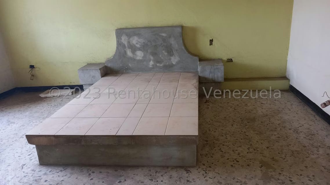 Comercial (Edificio) en Venta en Punto Fijo, Falcon - 9