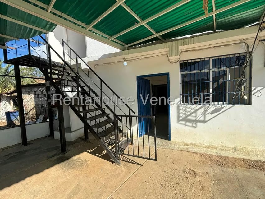 Casa (1 Nivel) en Venta en San Juan, Nueva Esparta - 16