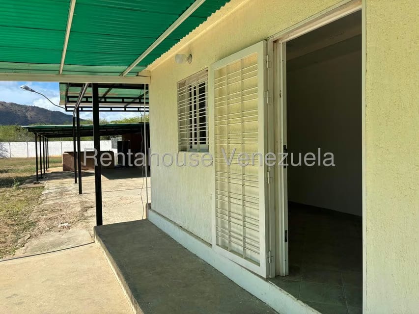 Casa (1 Nivel) en Venta en San Juan, Nueva Esparta - 27