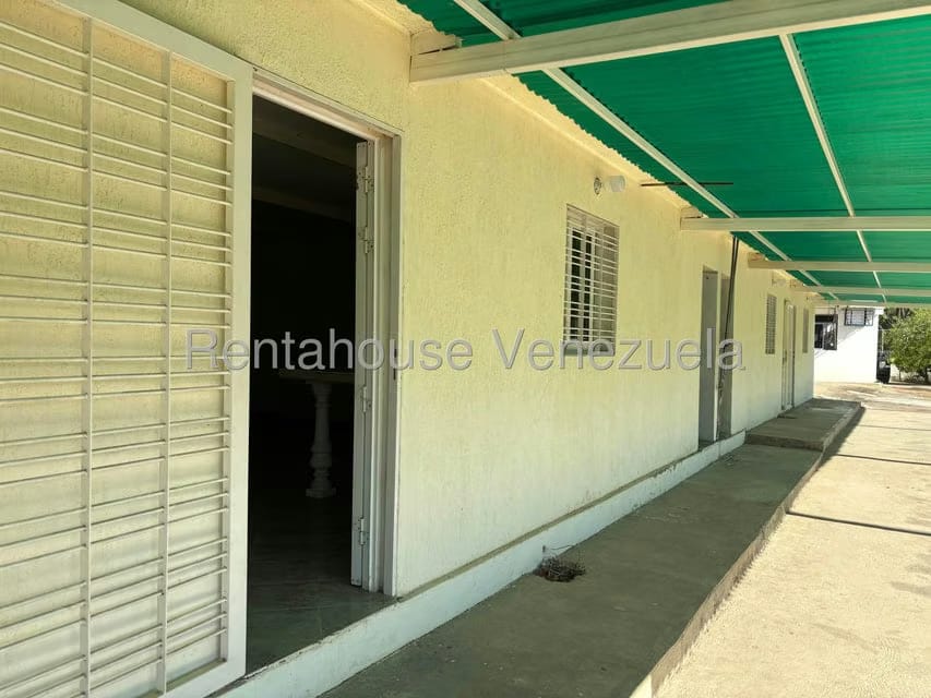 Casa (1 Nivel) en Venta en San Juan, Nueva Esparta - 28