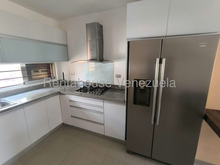 Townhouse (Duplex) en Alquiler en El Rincon, Carabobo - 14