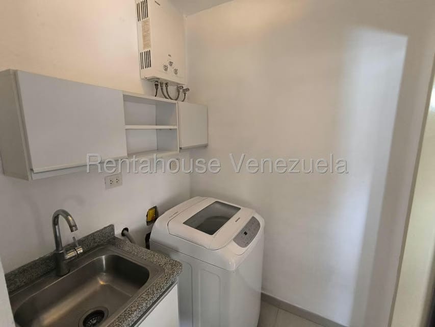 Townhouse (Duplex) en Alquiler en El Rincon, Carabobo - 15