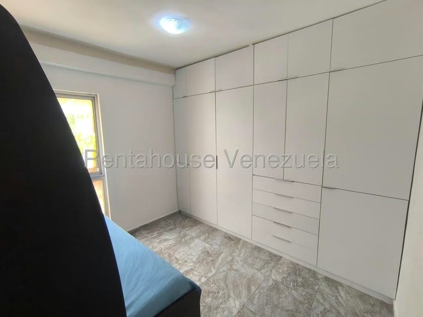 Townhouse (Duplex) en Alquiler en El Rincon, Carabobo - 24