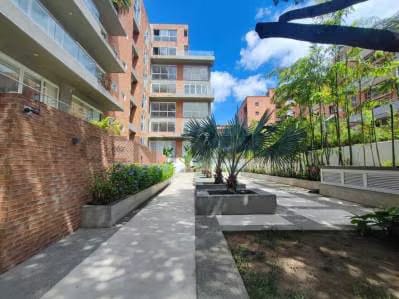 VENTA APARTAMENTO CAMPO ALEGRE OBRA GRIS - 2