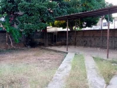 Casa de dos niveles, en pleno Centro de Anaco. - 8