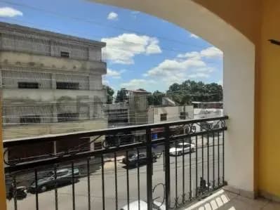 Apartamento tipo estudio en la Av. Portuguesa de Anaco - 2